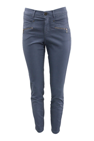 104651Blue