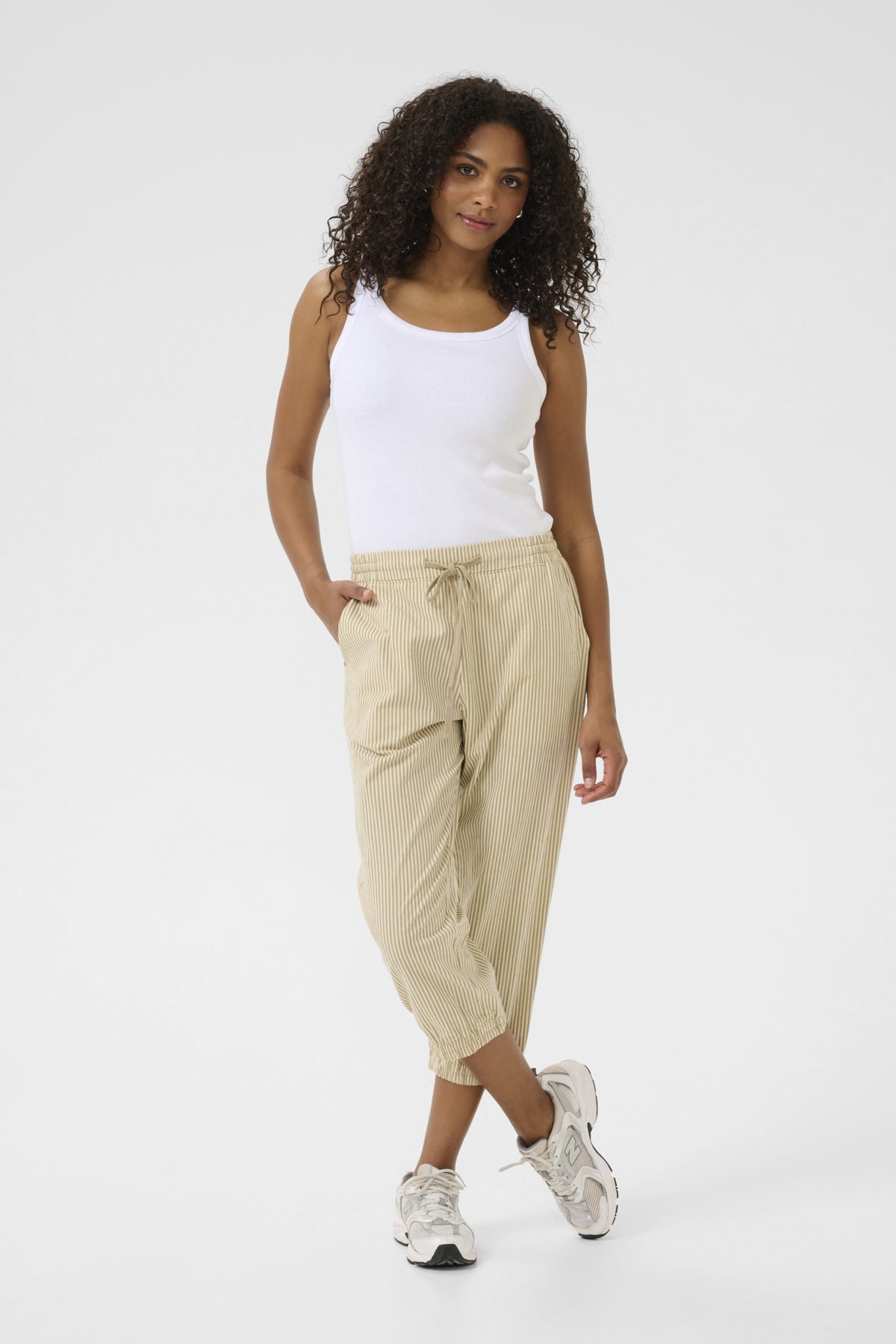 KAnaya Randiga Capri-byxor Chinchilla / Vit rand - 10509010