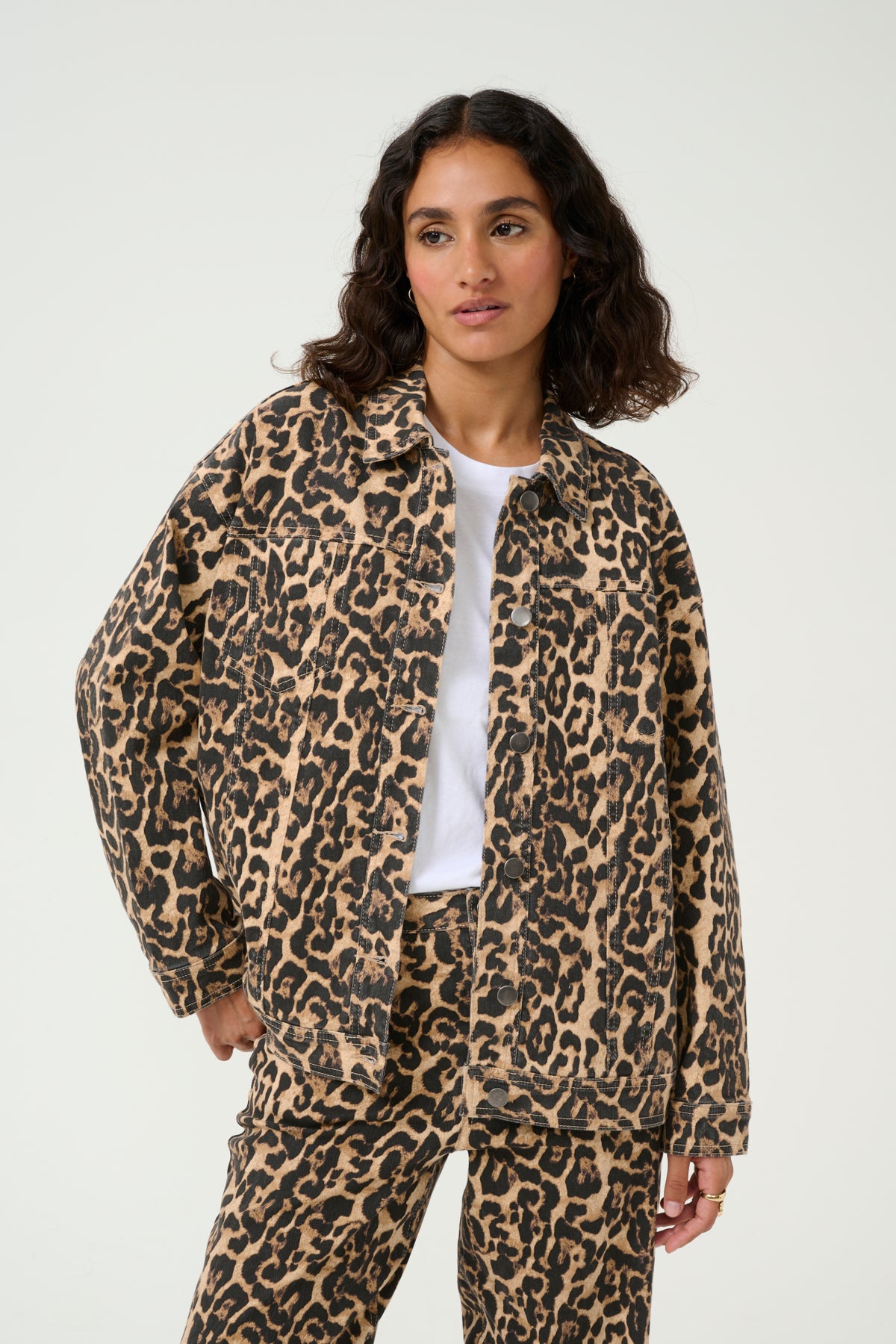 KAleonora Denimjacka Naturel Leopardmönster - 10509819
