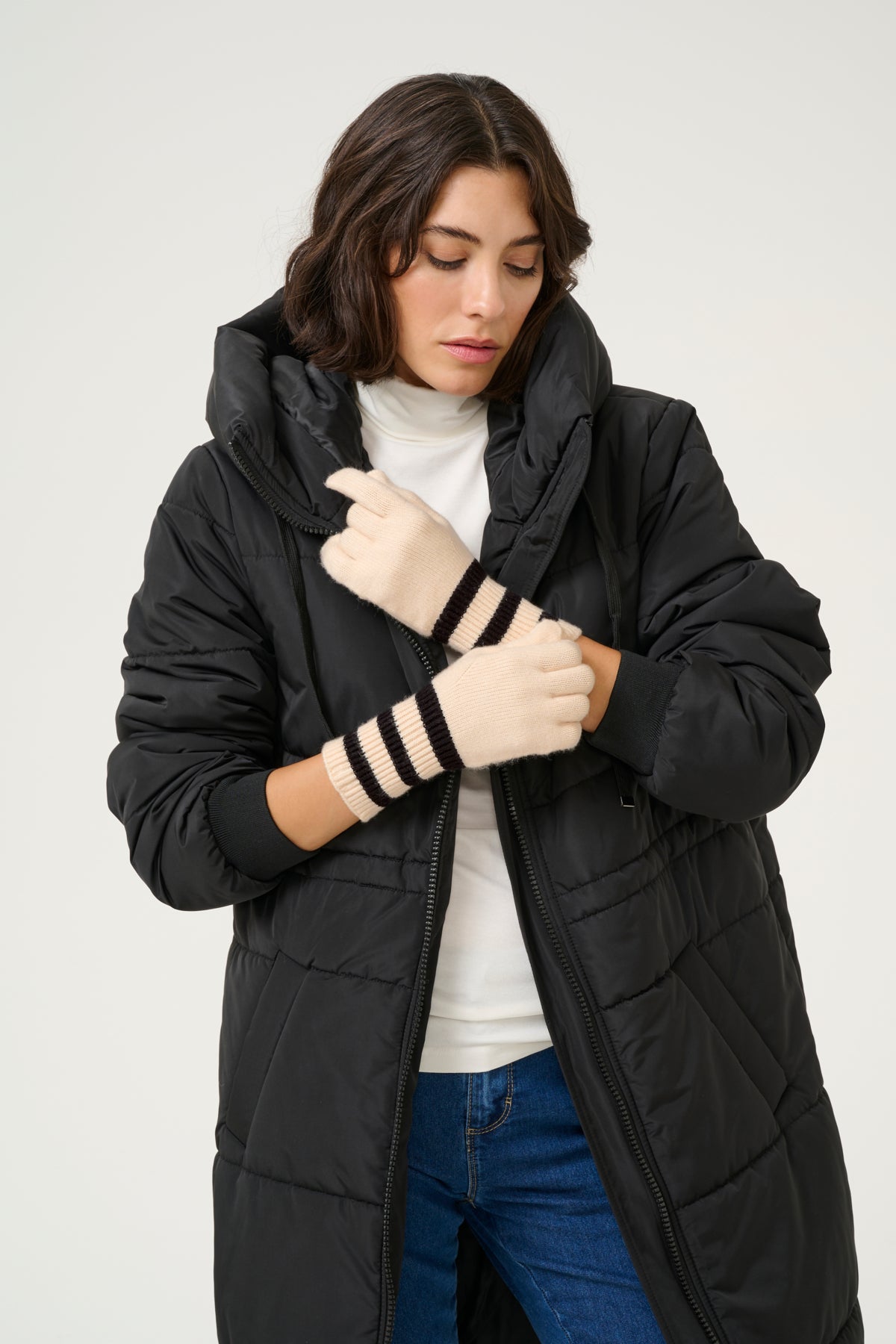 KAnia Gloves SandDollar/Black Stripe - 10509901