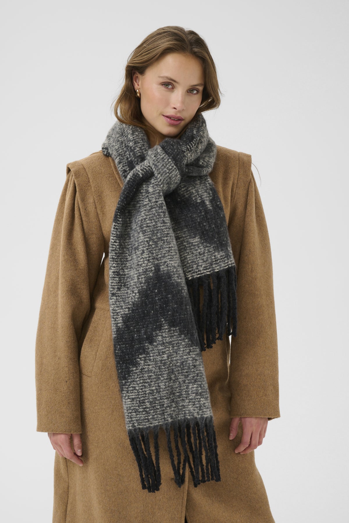 KAvinja Scarf Svart/ Offwhite - 10510413