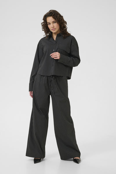 KAeliana Skjorta Black / Chalk Pinstripe - 10510609 Thumbnail