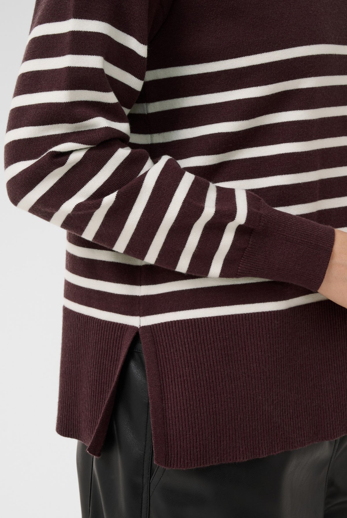 KAlimone Pullover Knit Fudge/Chalk Stripe - 109820 - 10511830