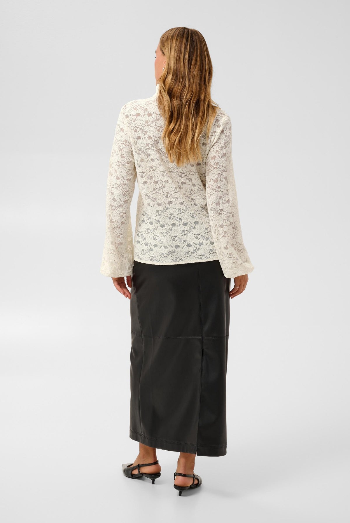 KAgigi Flounce Lace Shirt Whisper White - 110701 - 10512108