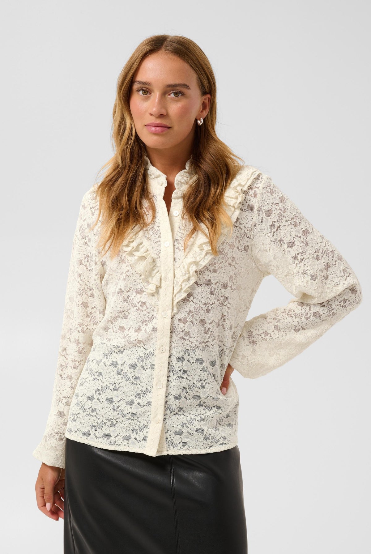 KAgigi Flounce Lace Shirt Whisper White - 110701 - 10512108
