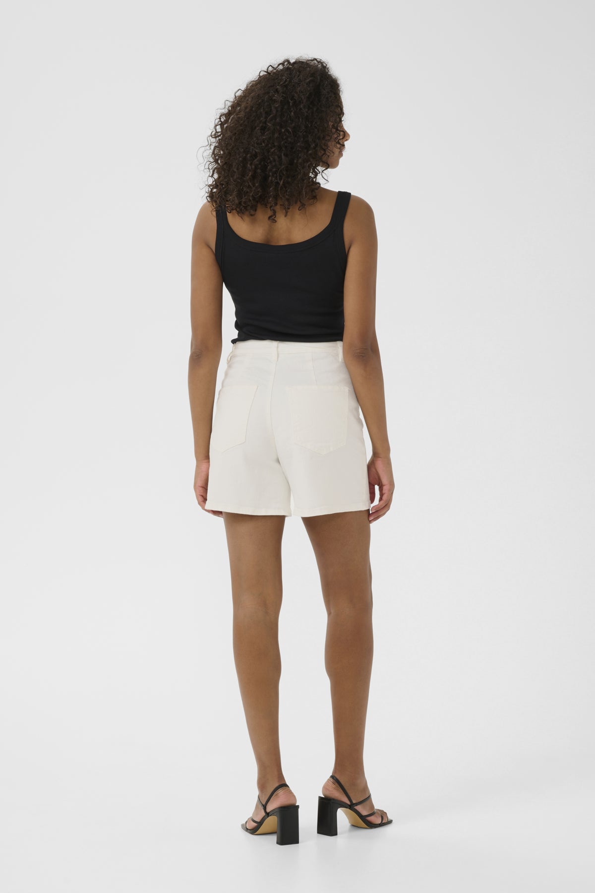 KAkarla Twill Shorts Chalk - 10552465