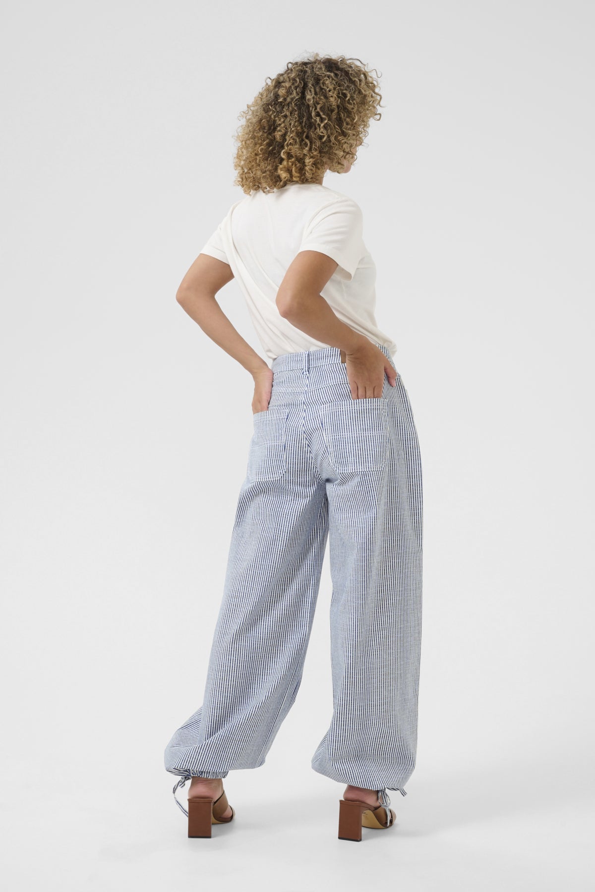 CRBerta Loose Twill - Relaxed Blue Milkboy