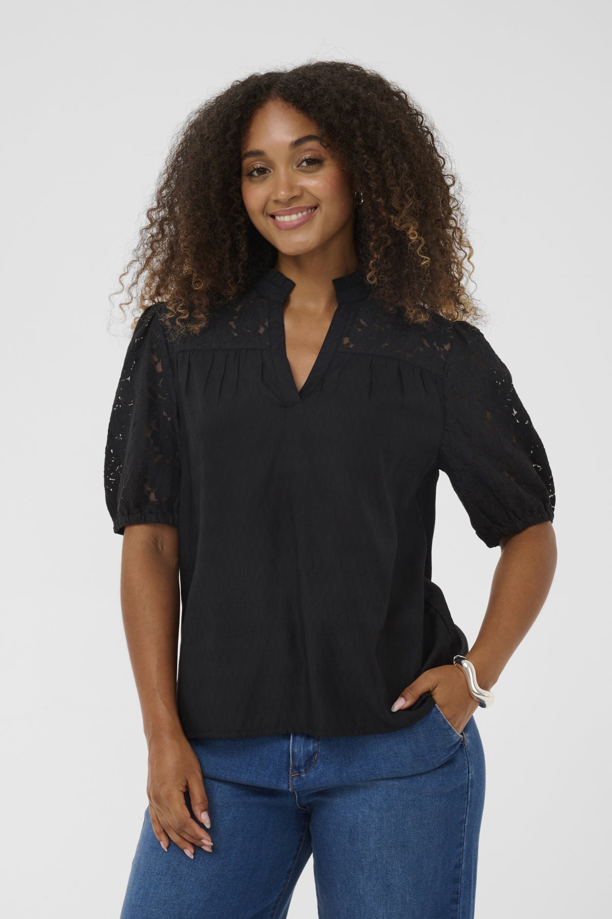 CRLiselin Short Sleeve Lace Bl Pitch Black - 100120 - 10615281