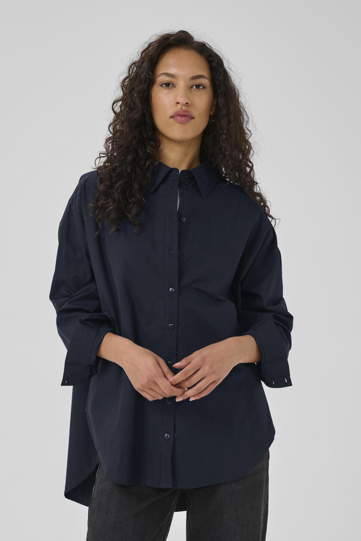 SunnaMW Boxy Shirt Black - 10705021
