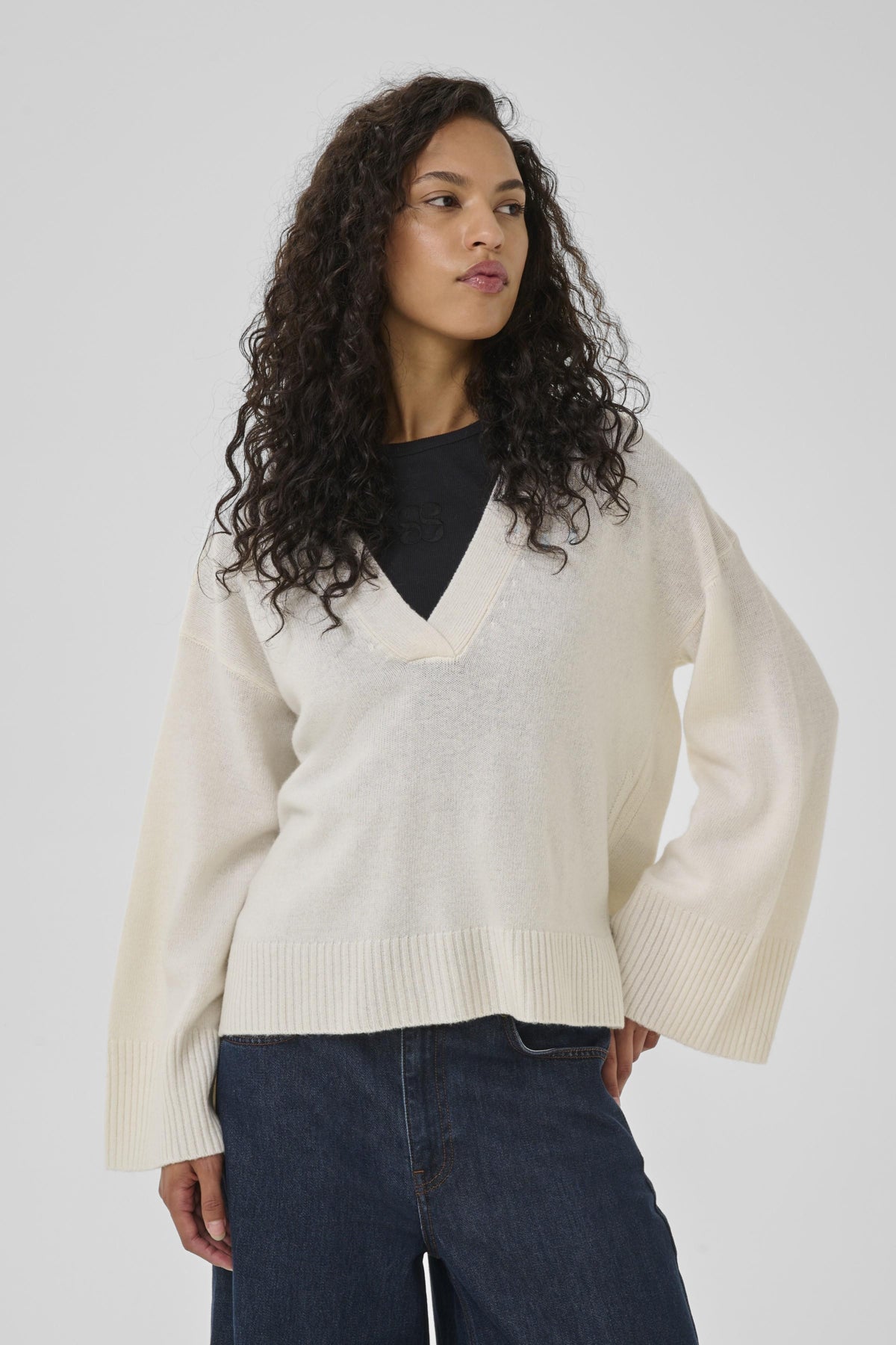 HuxiMW V-Neck Pullover Snow White - 10705282