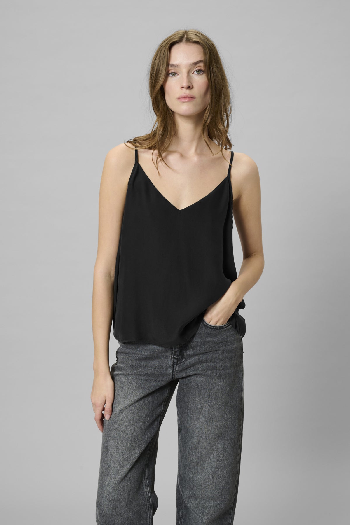 MWSilk Strap Top Svart - 100031 - 10705328