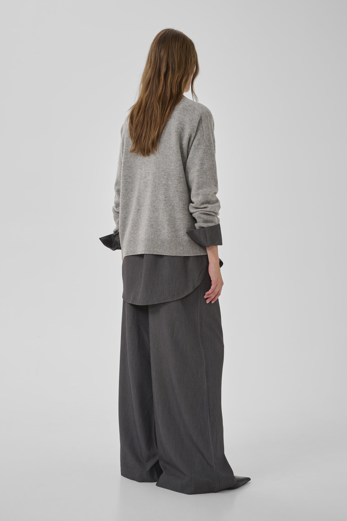 11 THE KNIT CREWNECK Ljusgråmelerad - 100378 - 10705549