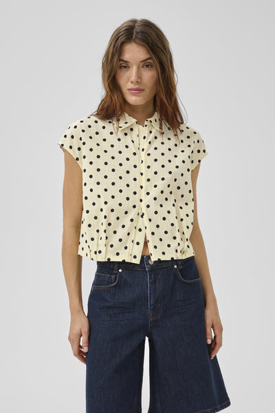 MWNada Short Shirt Lemon Icing W. Dots - 109463 - 10705557 Thumbnail