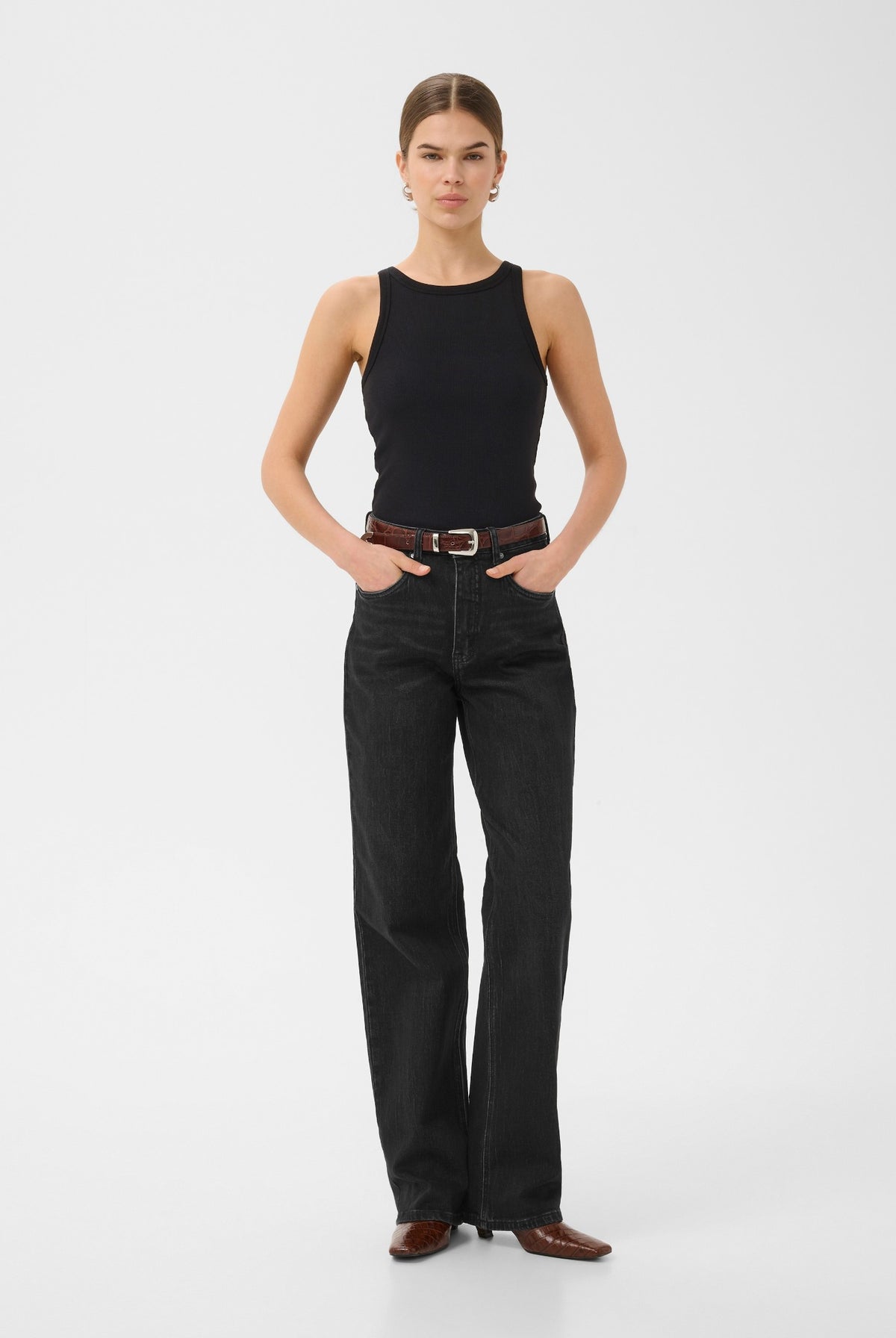 GZjade HW straight jeans NOOS Tvättad mörk svart - 100617 - 10910808