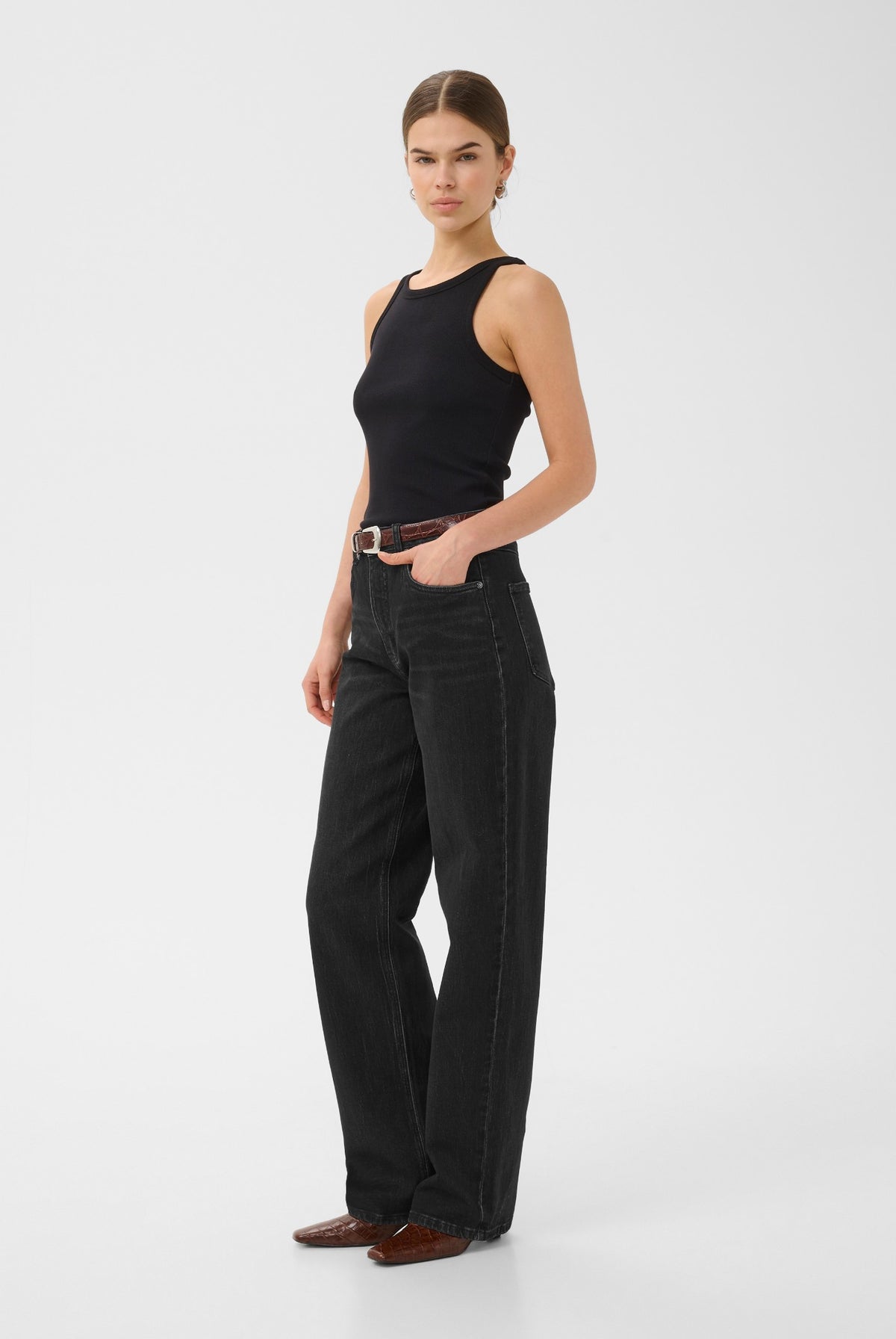 GZjade HW straight jeans NOOS Tvättad mörk svart - 100617 - 10910808