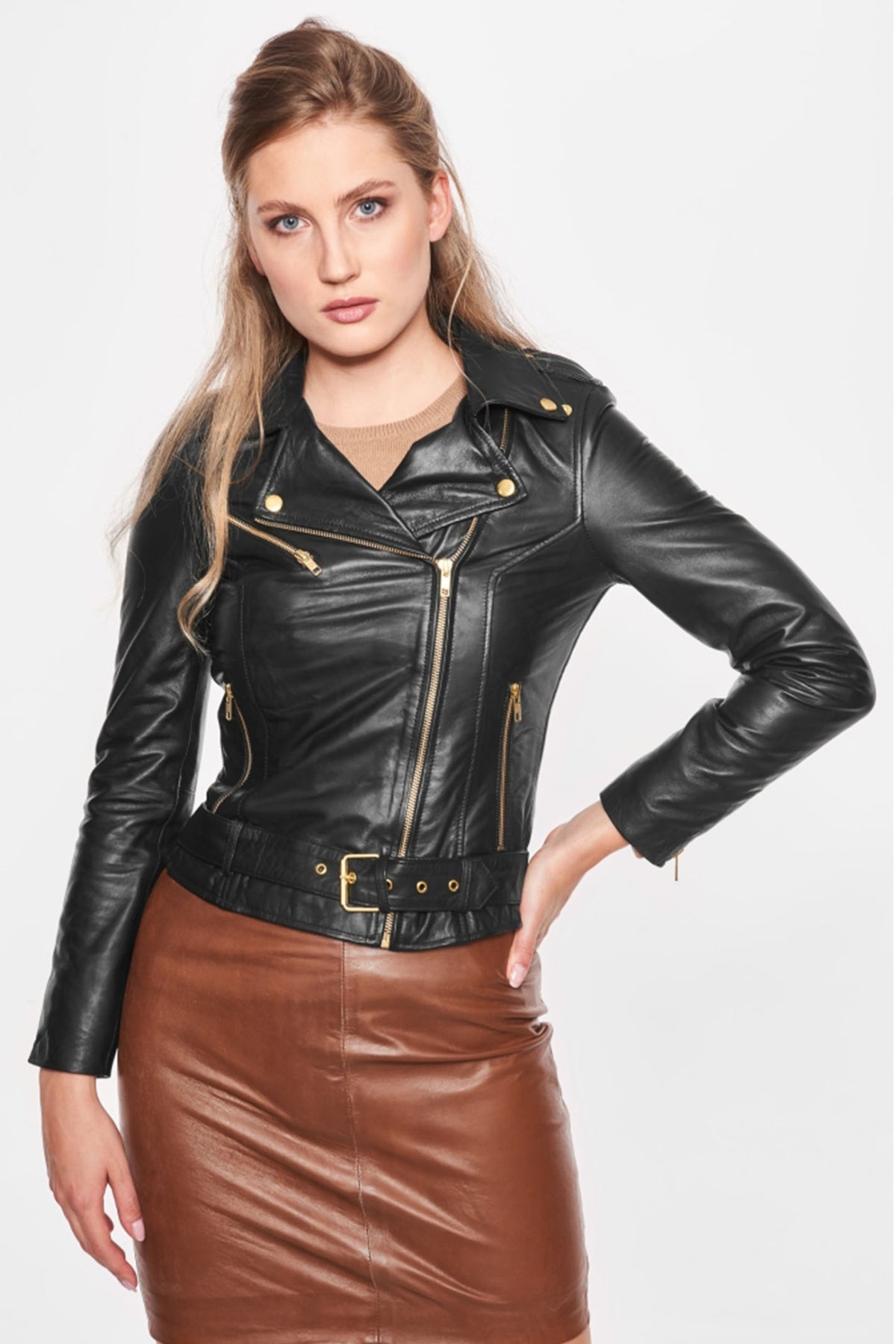 Bikerjacka svart m. gulddetaljer - 10575