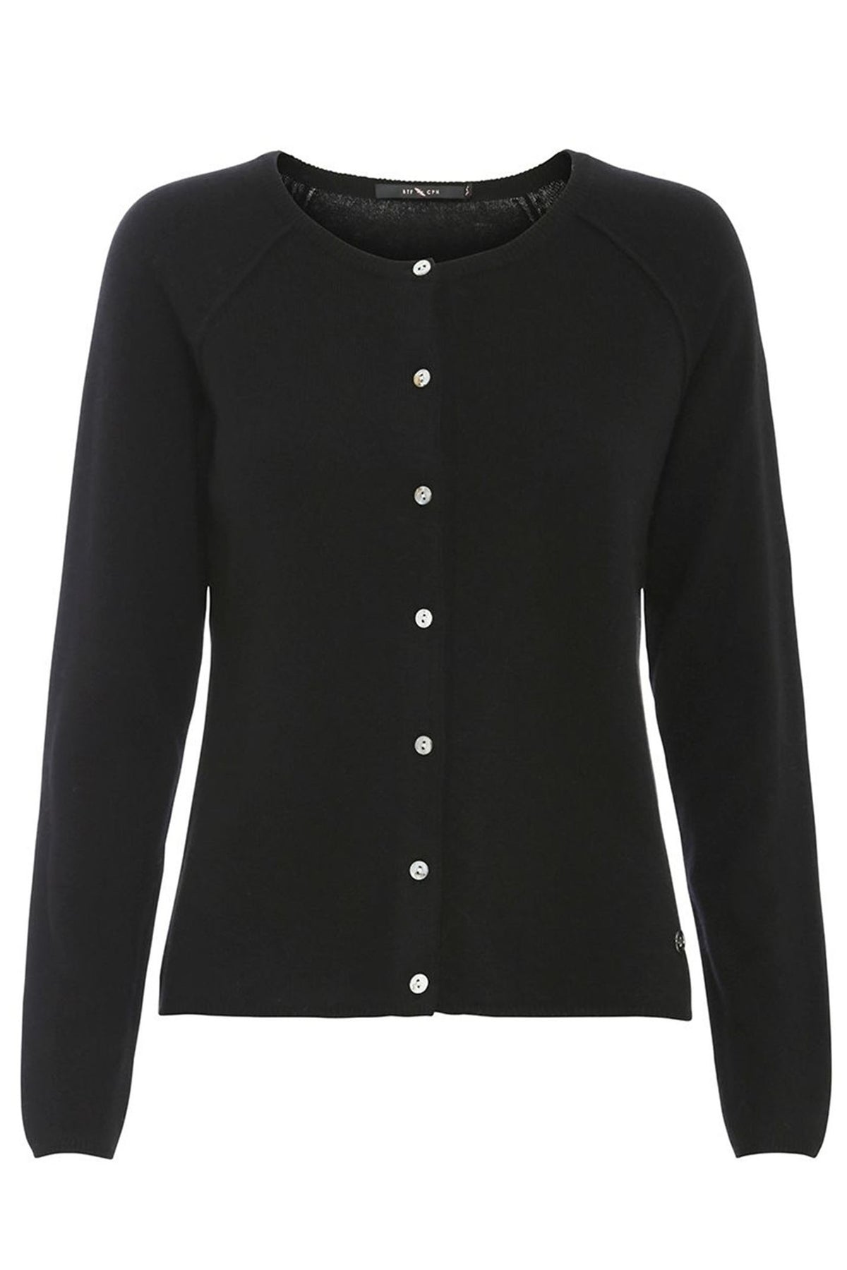 122946Black