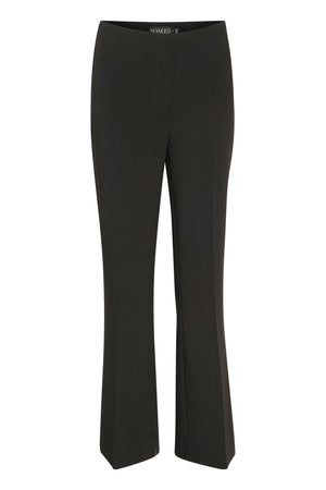 131762Black