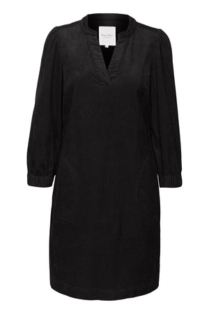 140582Black