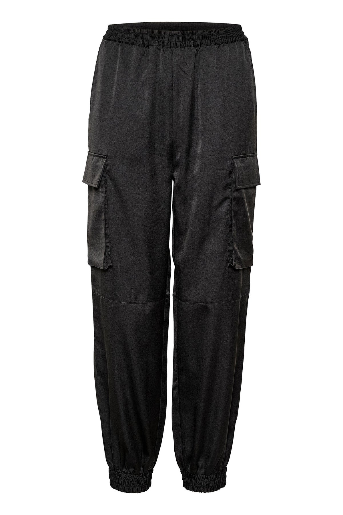 143582Black