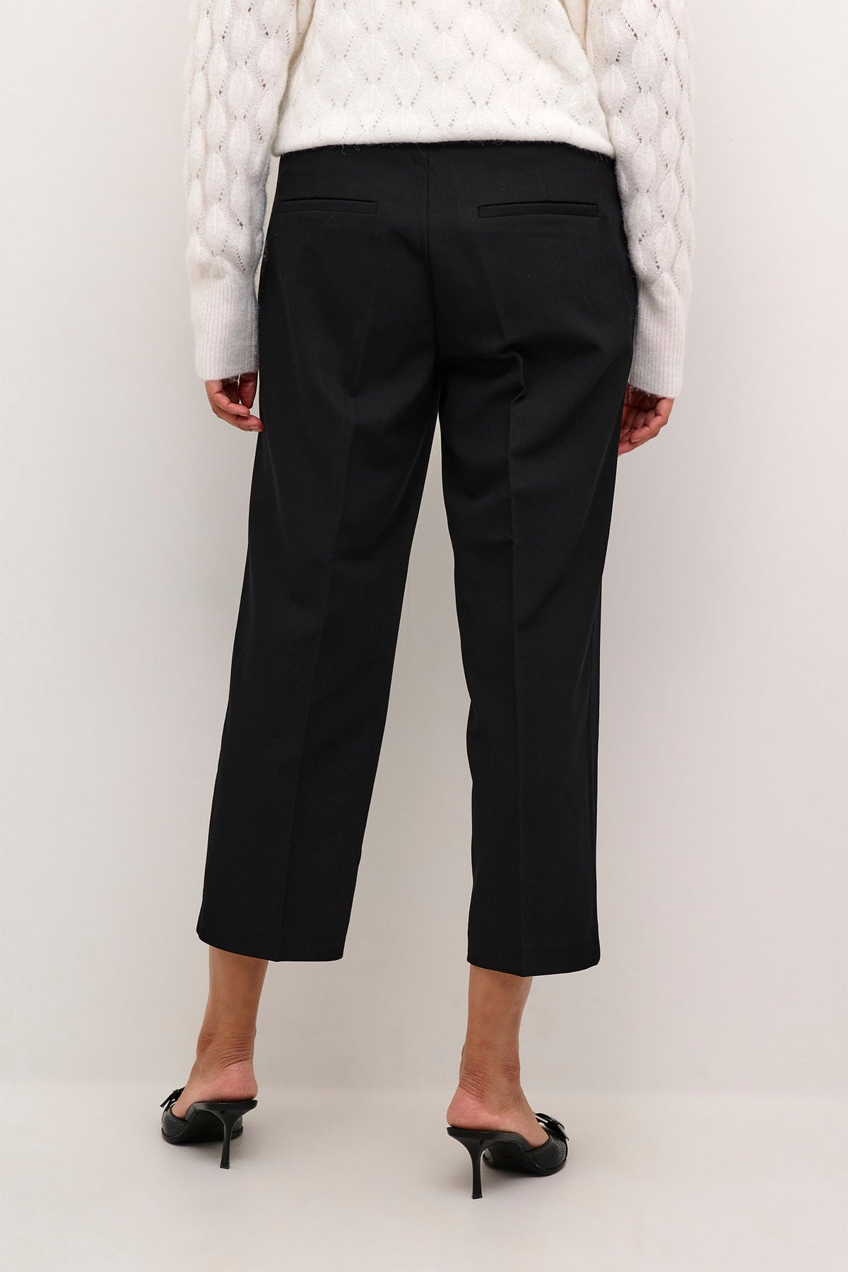 KAsakura Cropped Zipper pants Black deep