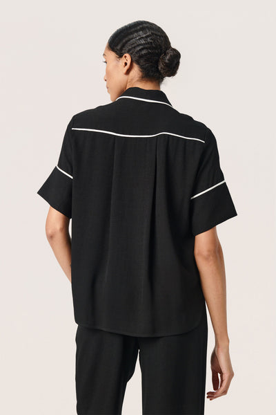 SLGuilia Shirt SS Black - 30407391 Thumbnail