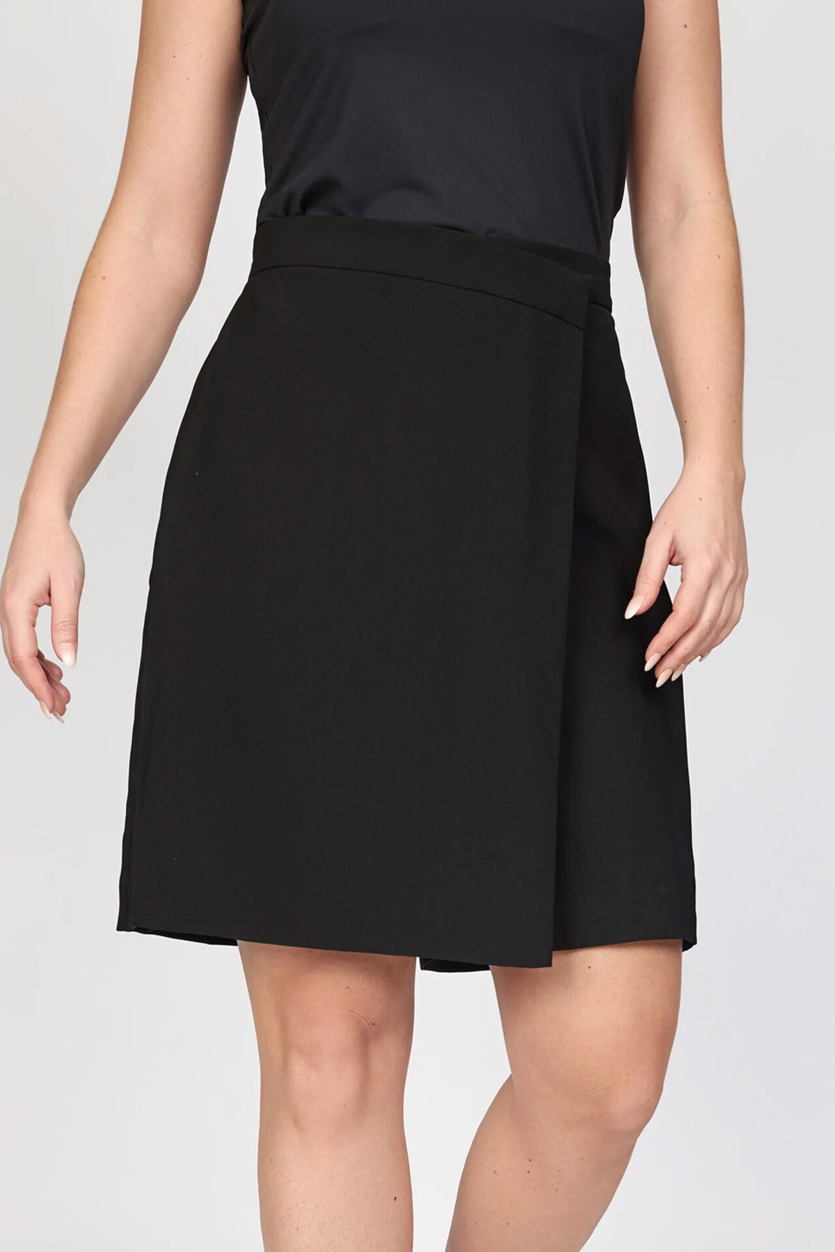 147004Black