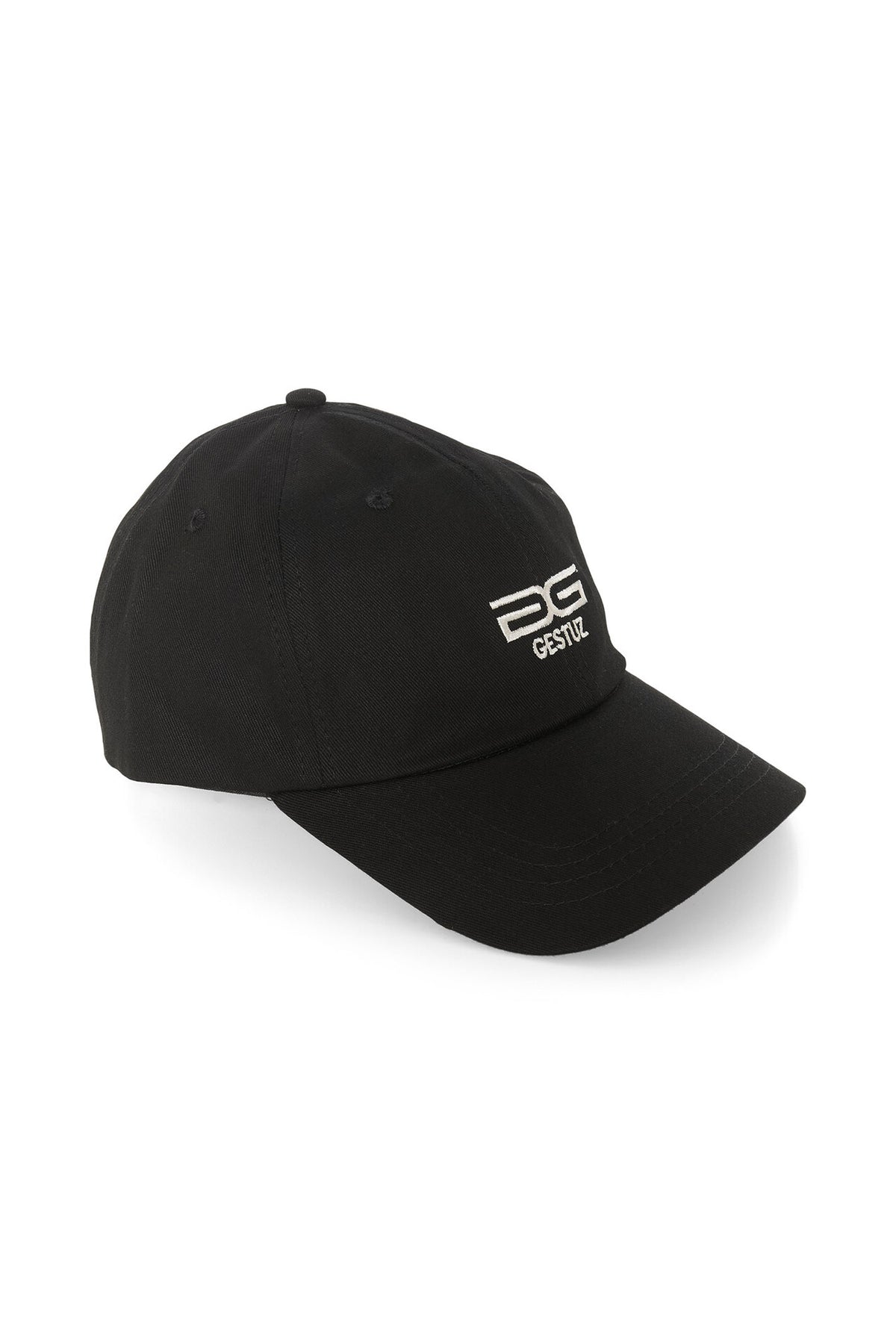 147882Black