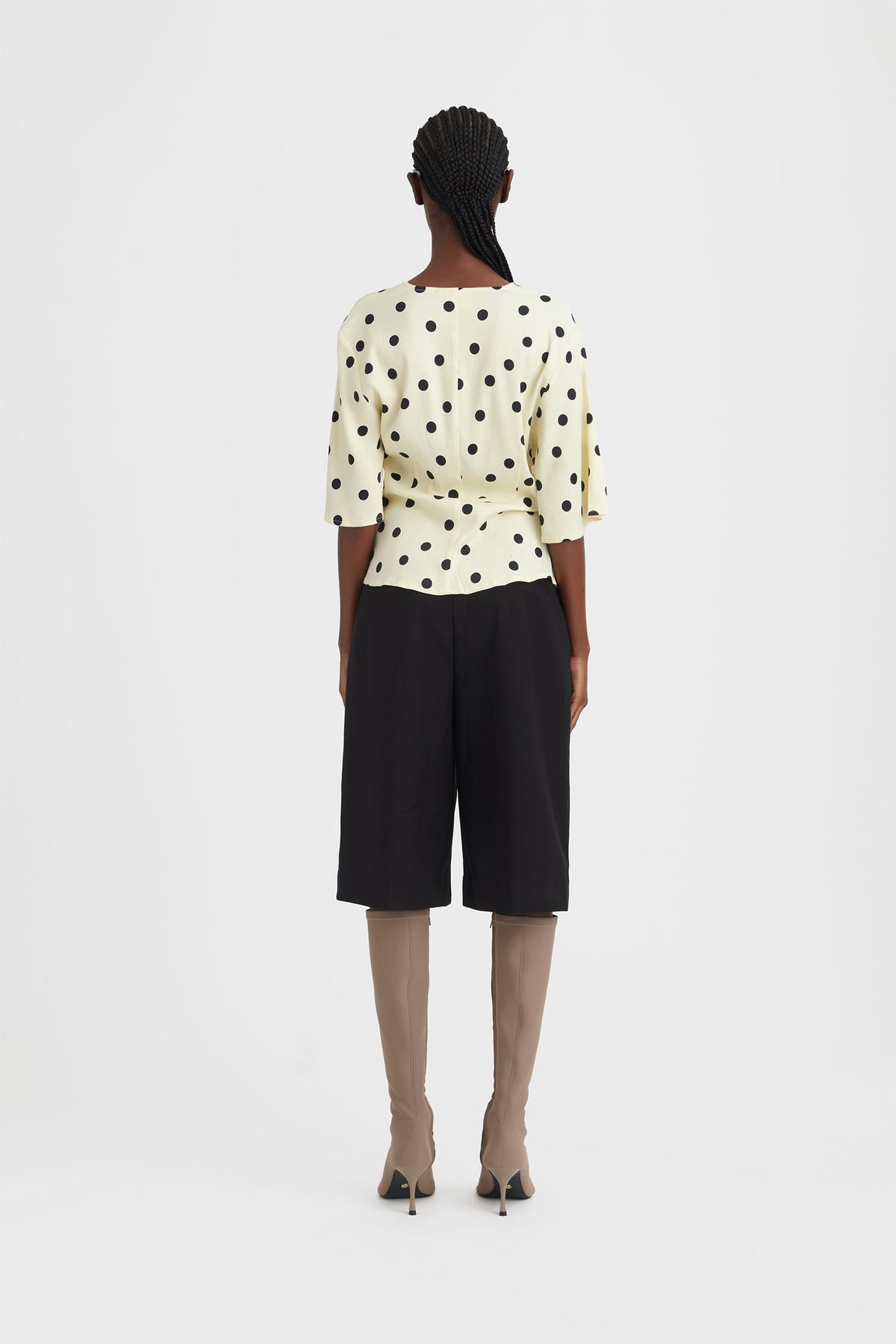 PaulaGZ MW långa shorts Svart - 10909173