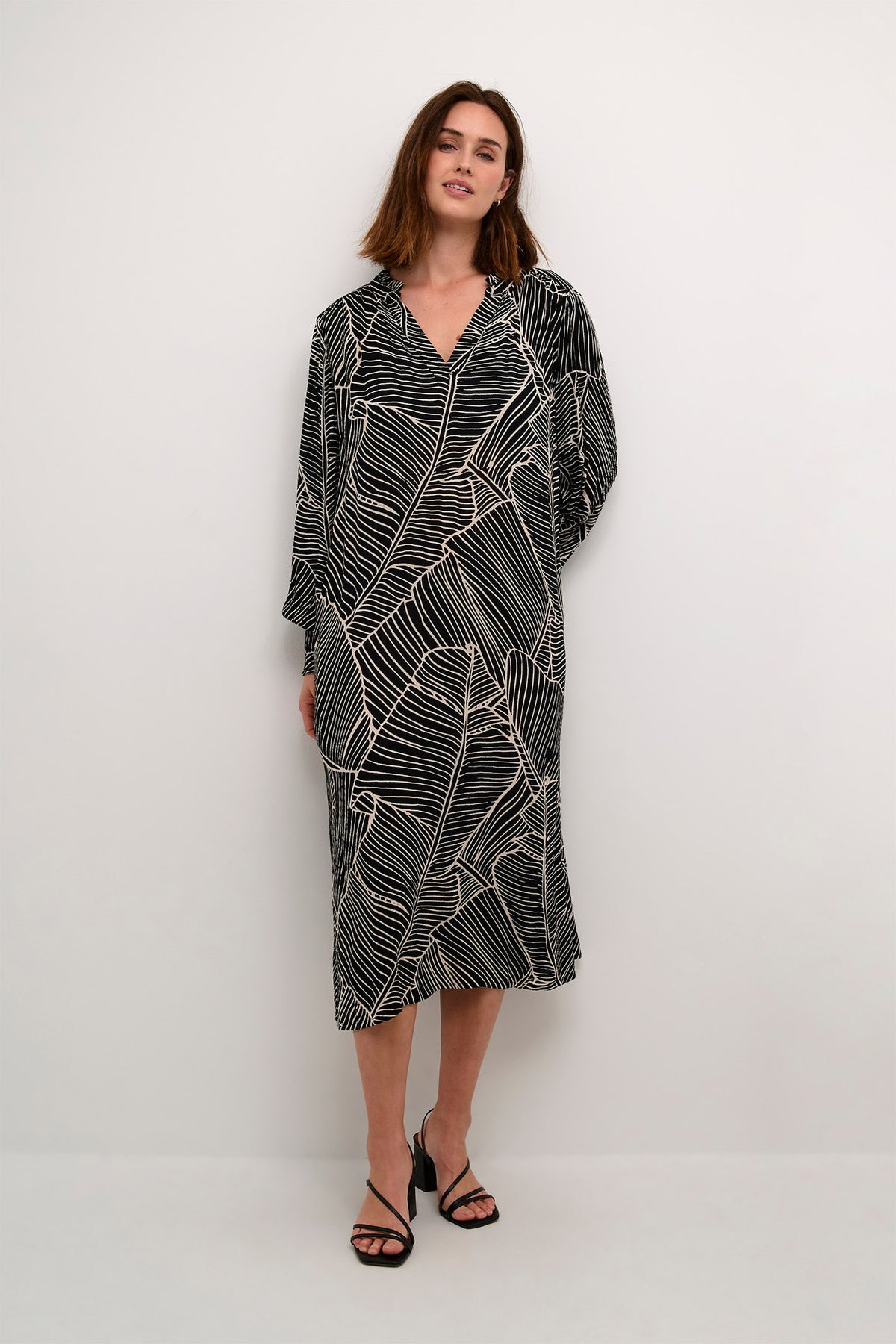 KAgenette Amber Dress Black/Turtledove Leaf Print - 10508935