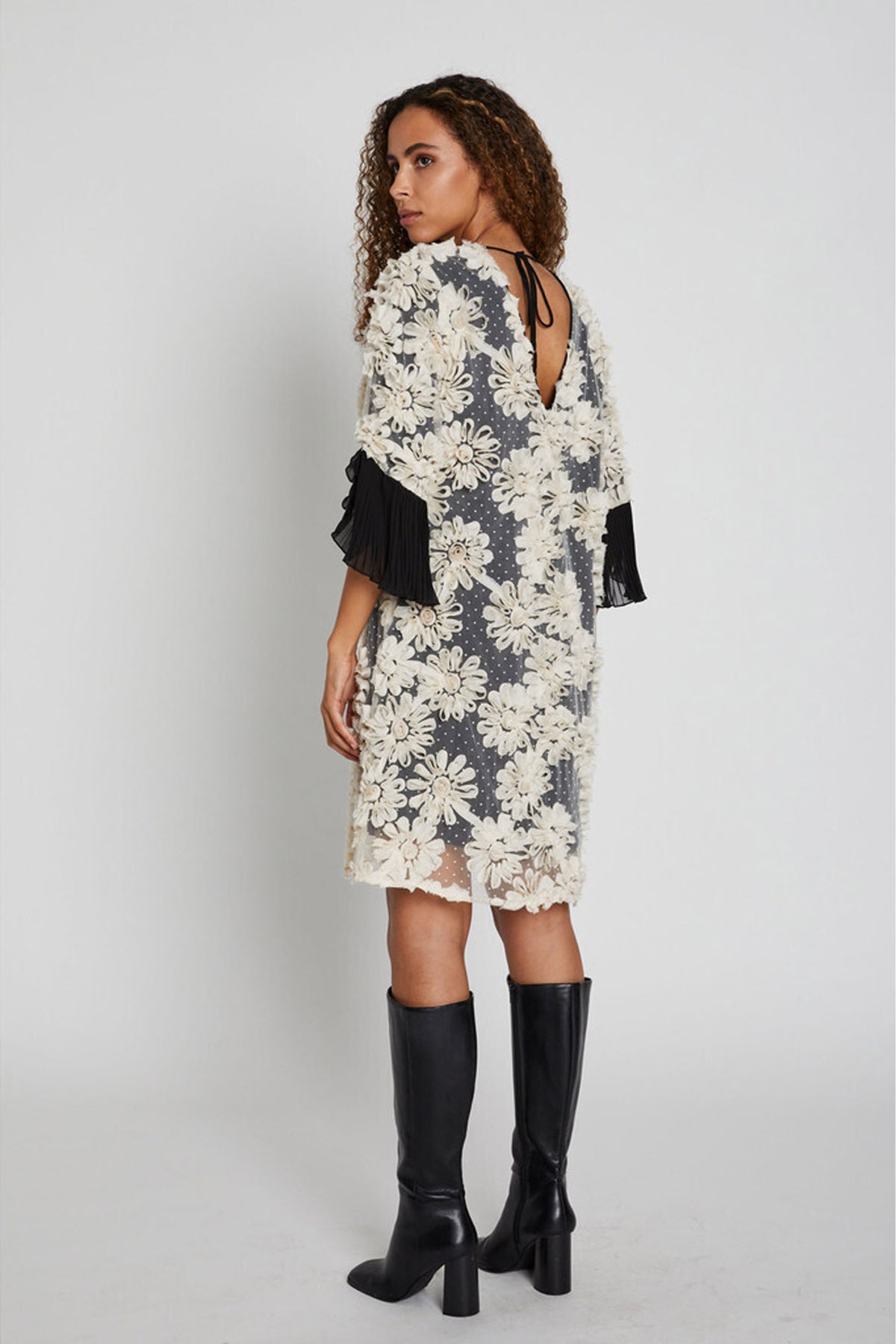 RoseBBAdali klänning CREAM - BBW4054