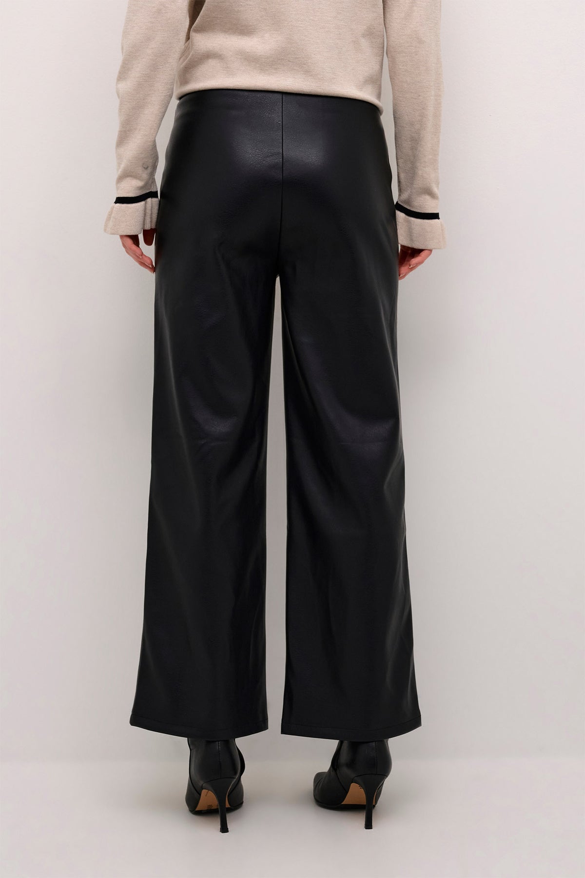 CRAriana 7/8 Pant Pitch Black