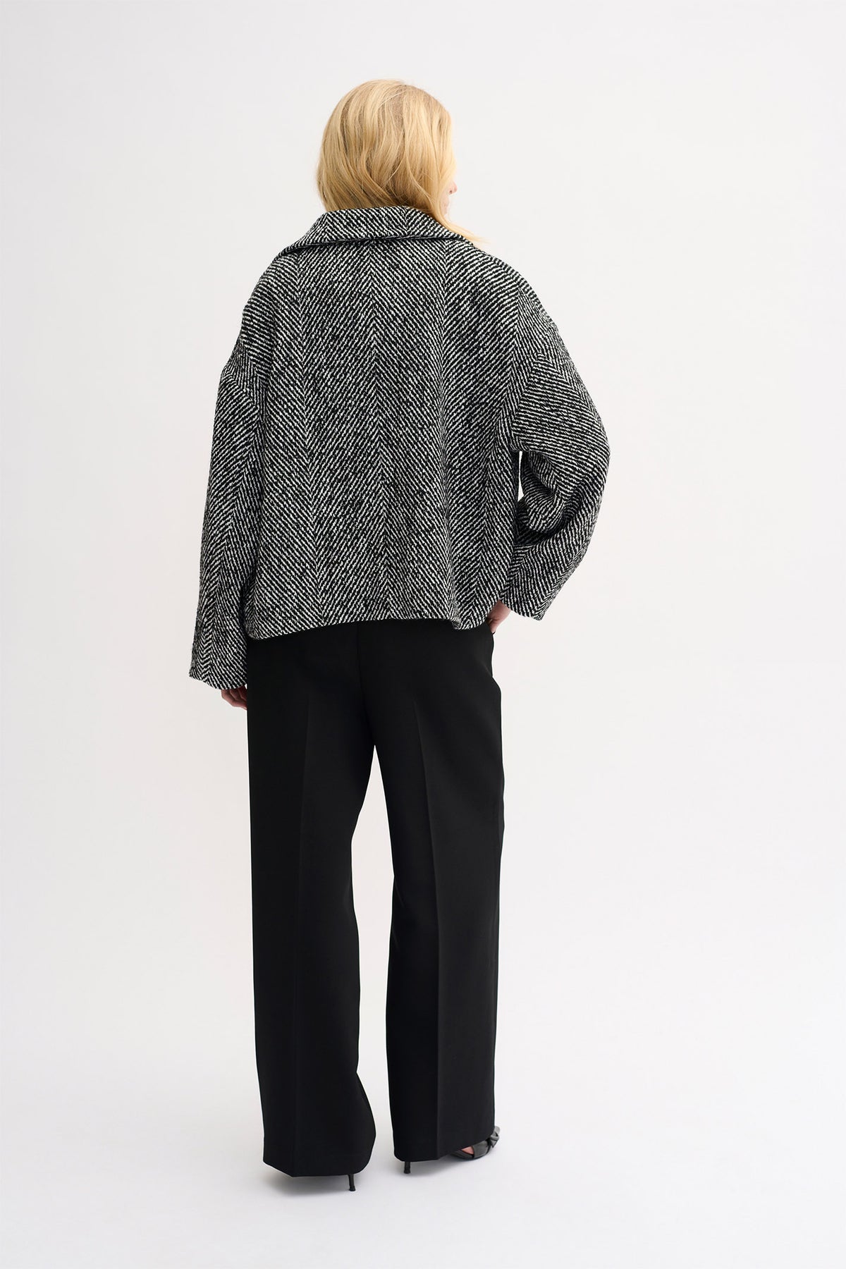 MaggieMW Short Jacket Black - Off White Combo - 10704749
