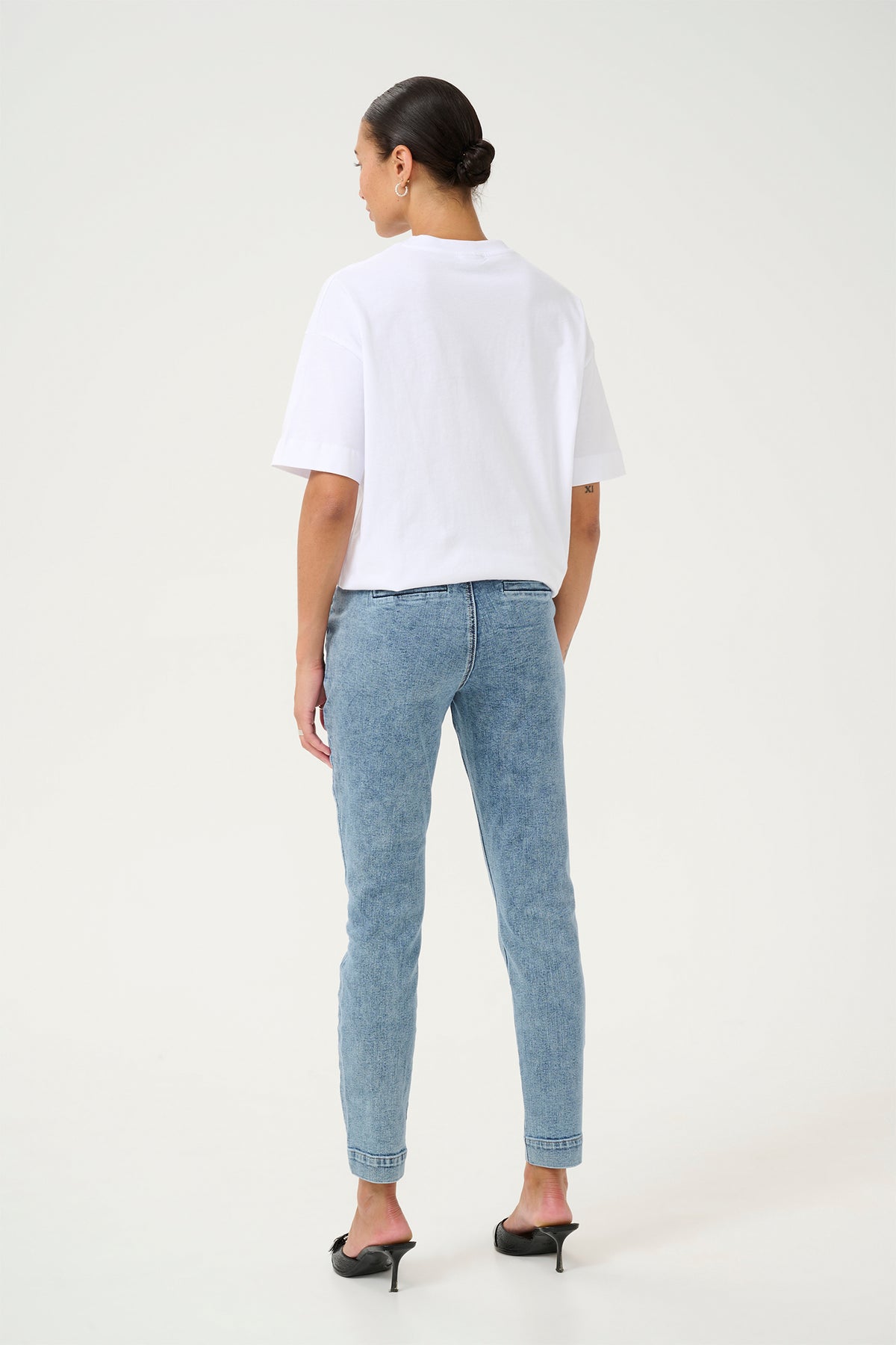 KAlea Jeans 7/8 Ljusblå Tvättad Denim - 10509347