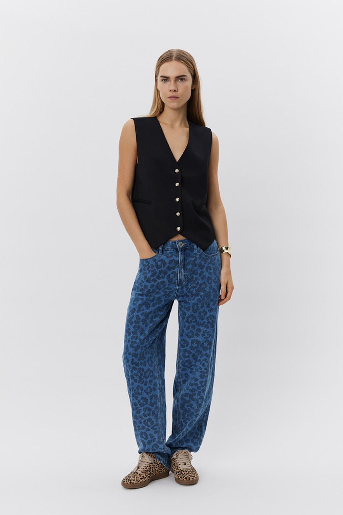 ILASW VEST 1000 Svart - S251102