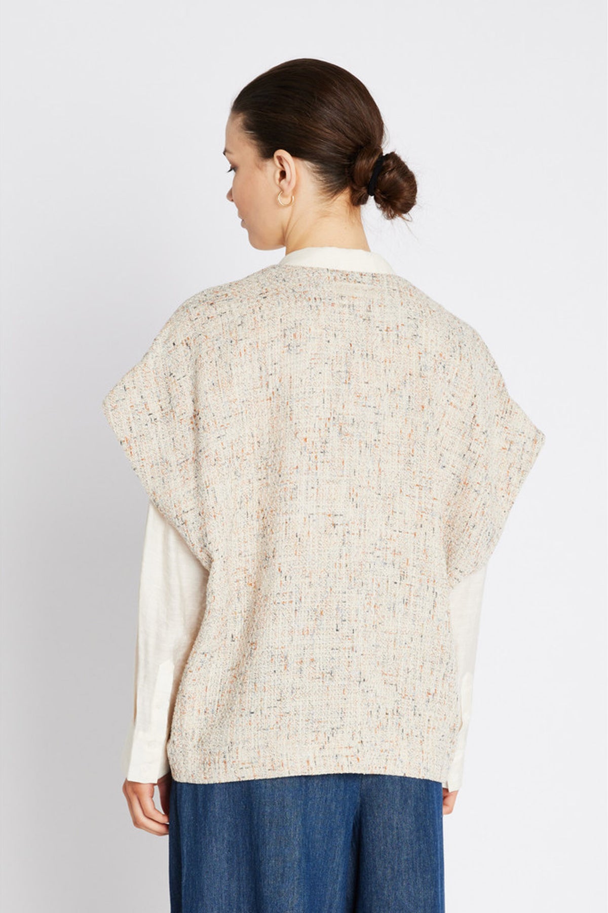 HM322Becca väst 185 Soft tint - HM1086