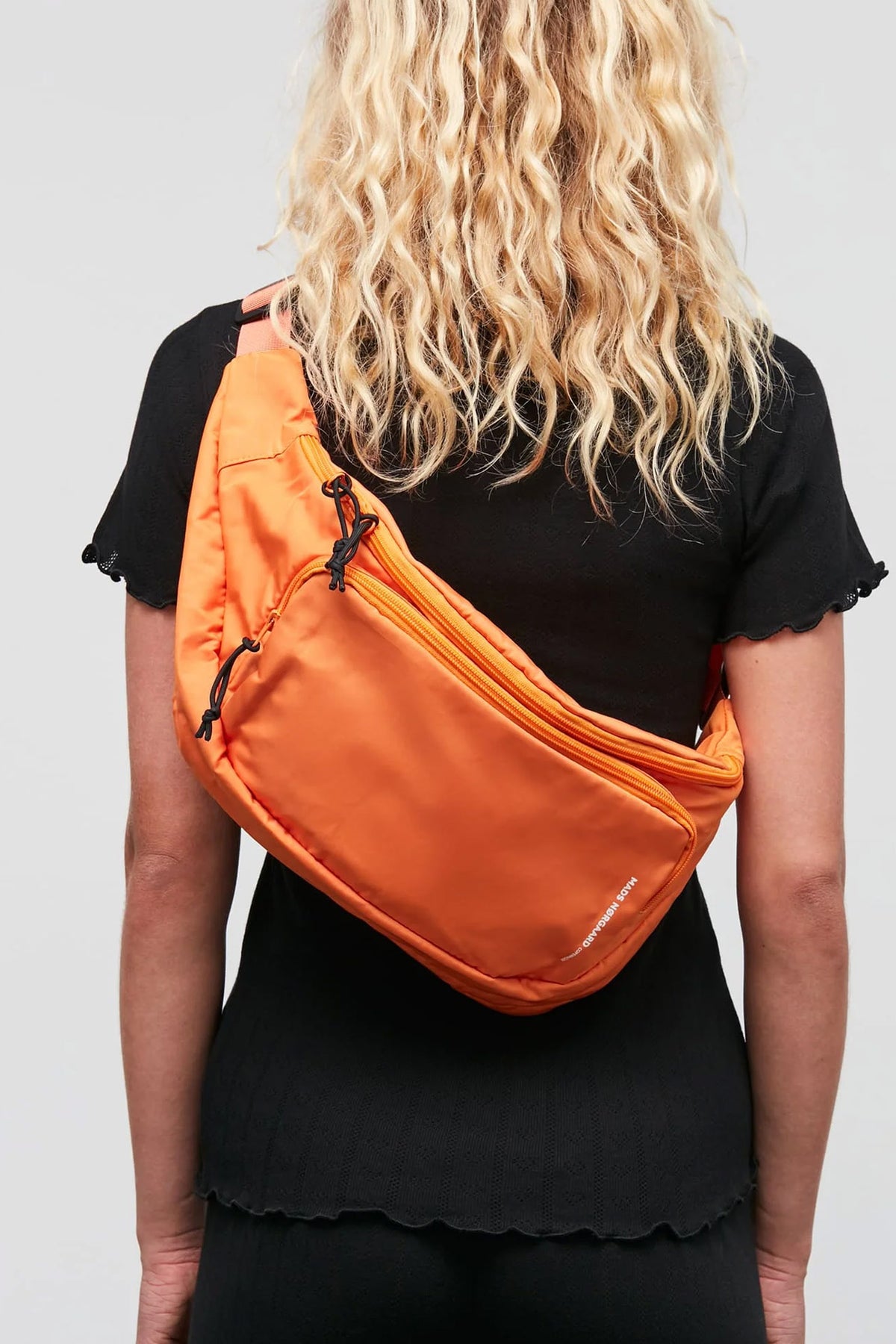 TIAN COCO BUM BAG Puffins Bill - 204754