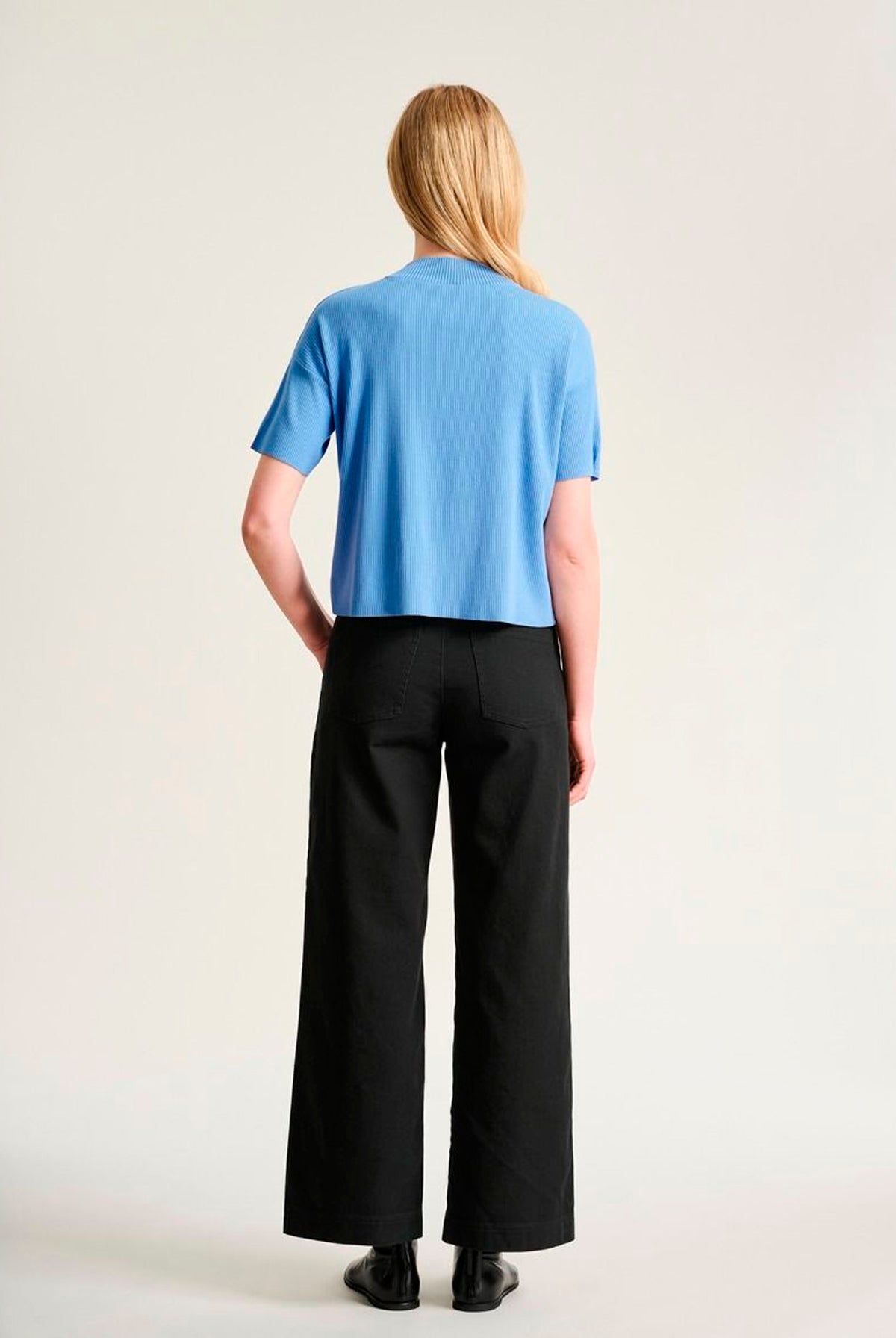 Akiko kortärmad blus Lake Blue - 266-1086-5889