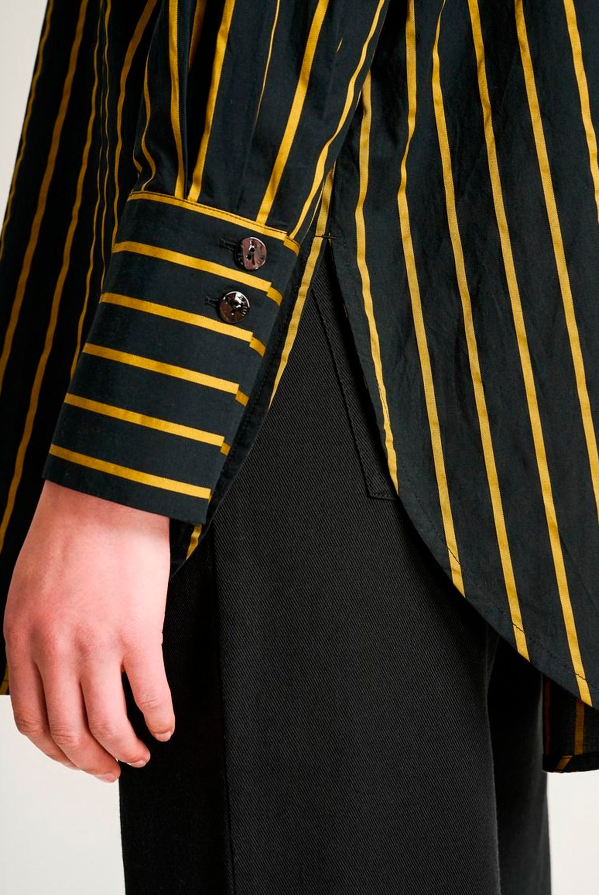 Golden stripes stor skjorta BLACK GOLDEN STRIPES - 266-2487-5329