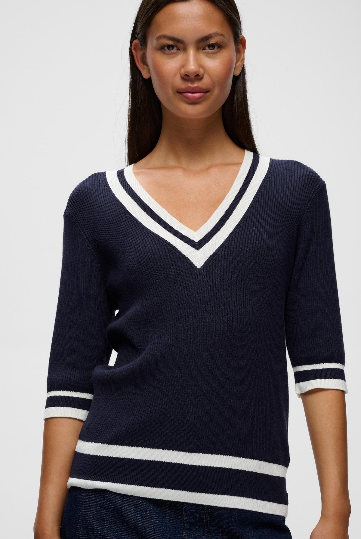 LeenahIW V-Neck Blouse Marin/Vanilj - 302665 - 30110675