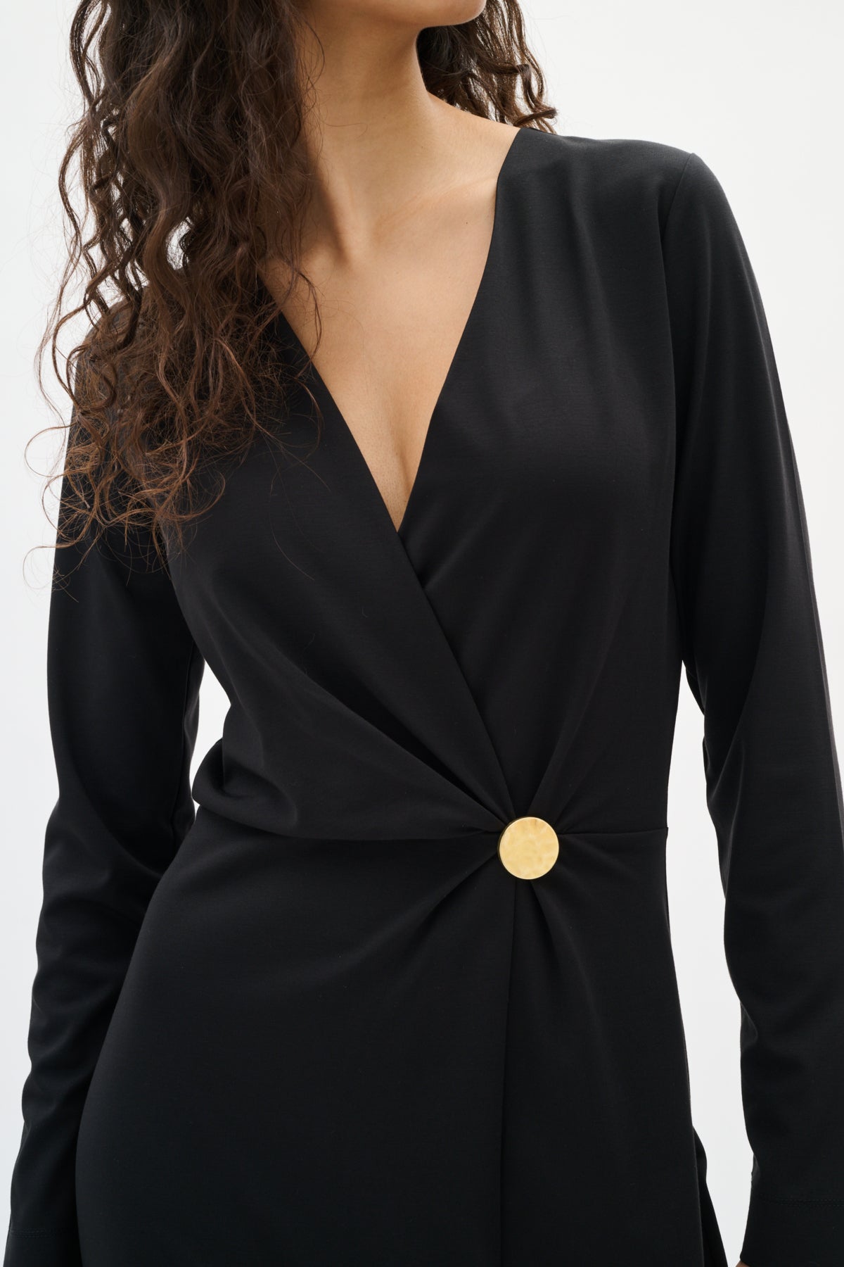 KASEYIW FAKE WRAP DRESS Svart - 194008 - 30112119