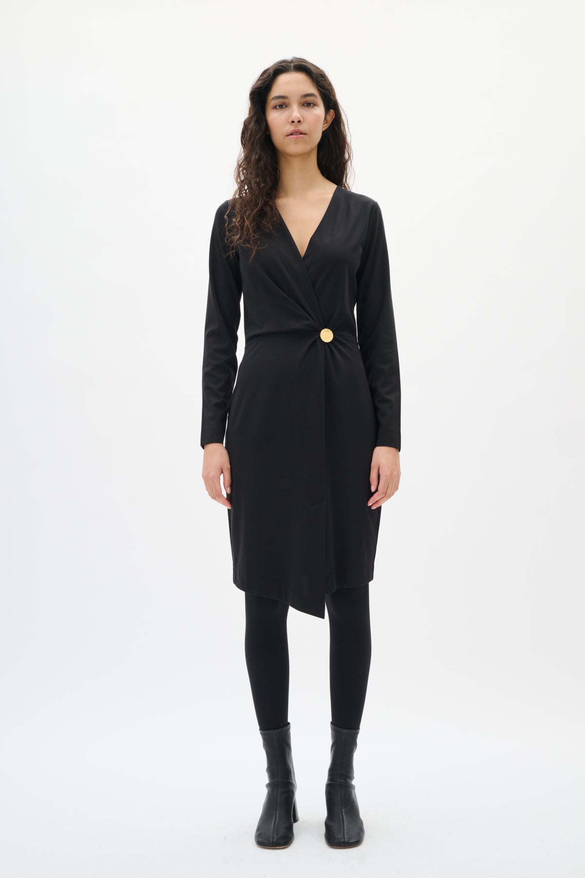 KASEYIW FAKE WRAP DRESS Svart - 194008 - 30112119
