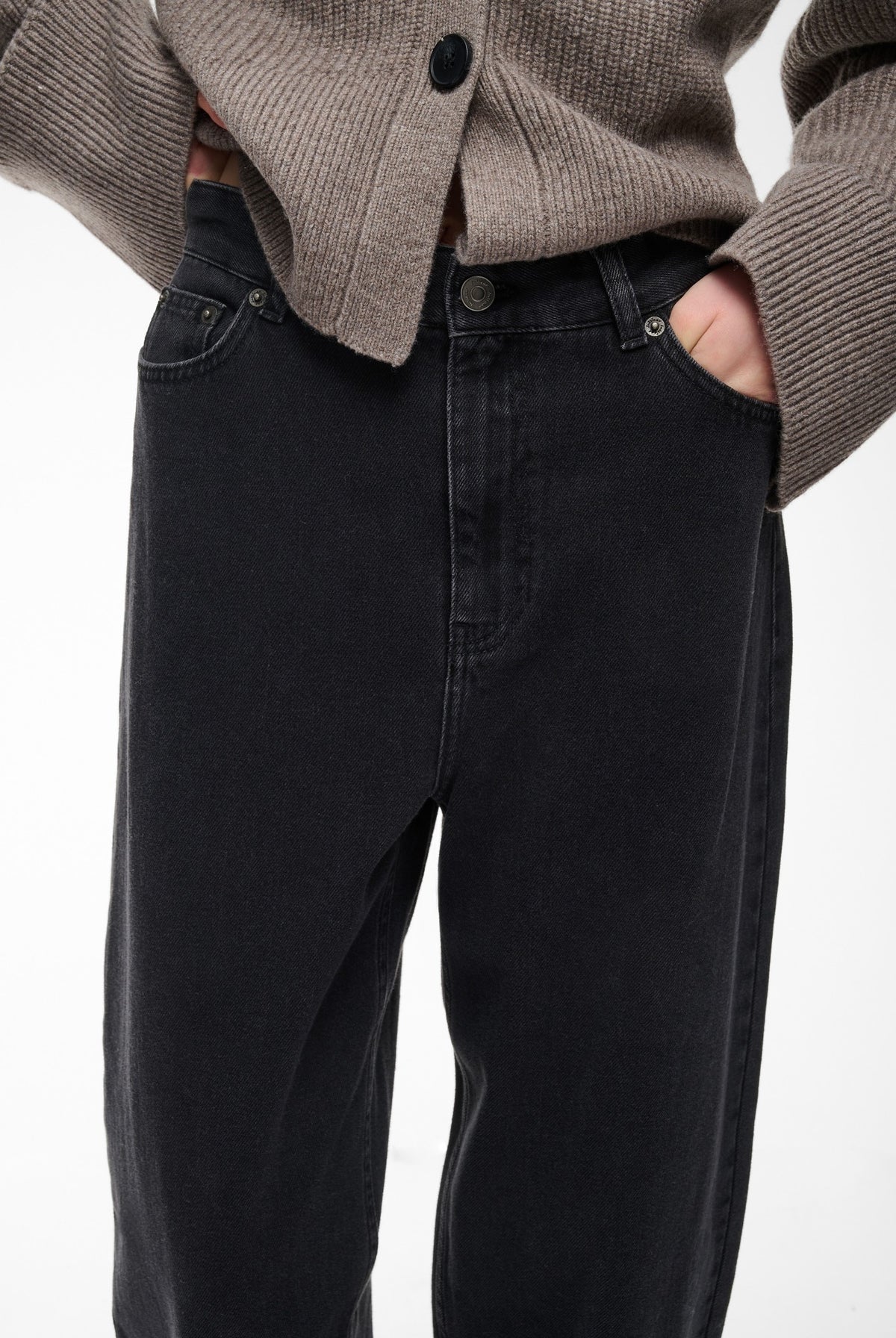 HARFINAIW KARFINA BARREL JEANS Black - 194008 - 30113079