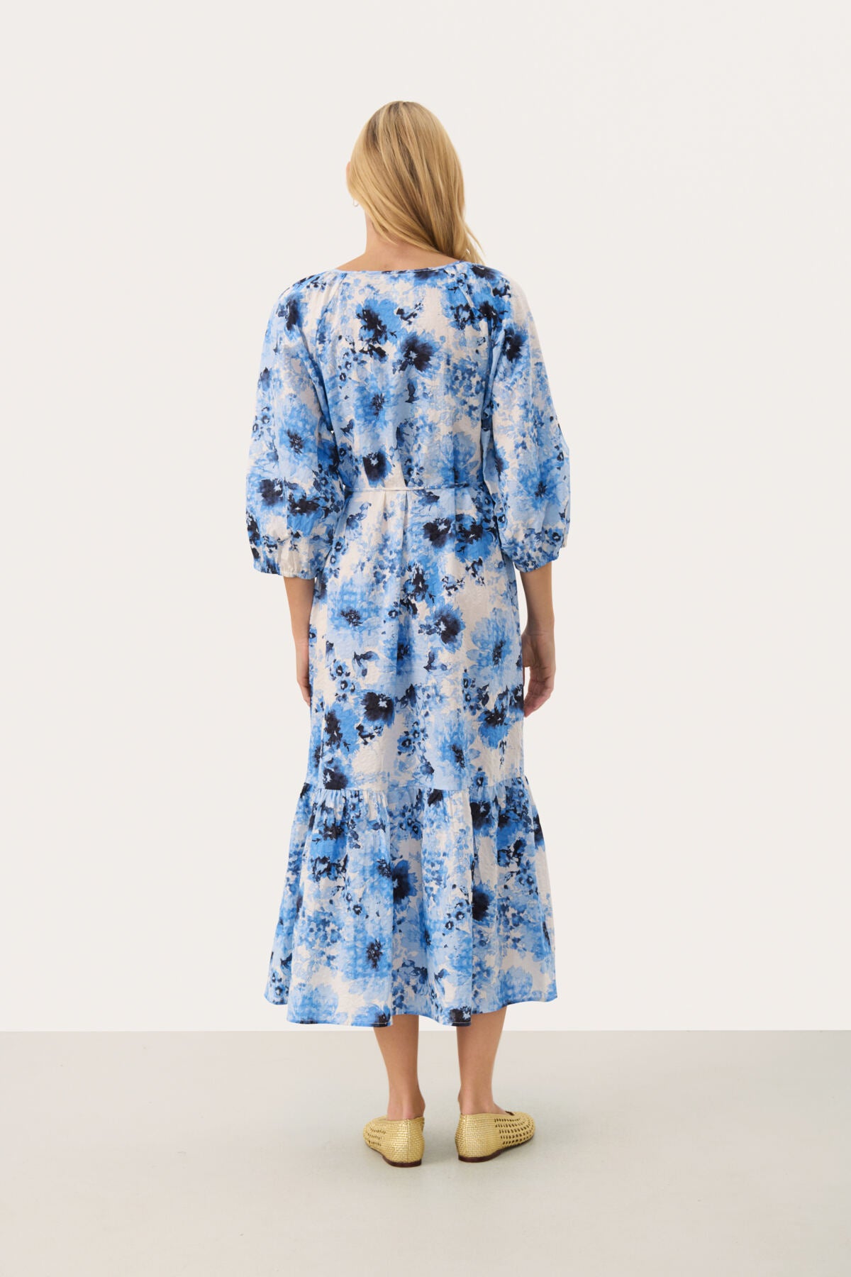 ReidunPW DR Marina Spridd blomma