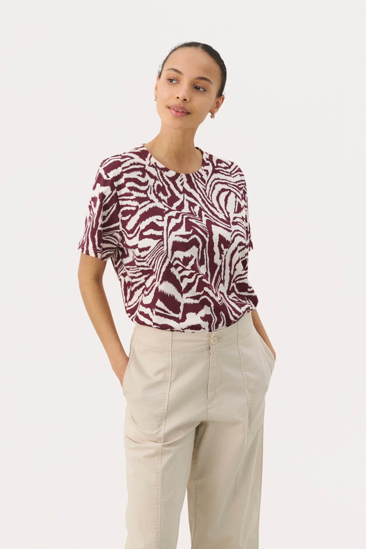 NahidPW TS Tawny Port Animal Print - 30309873