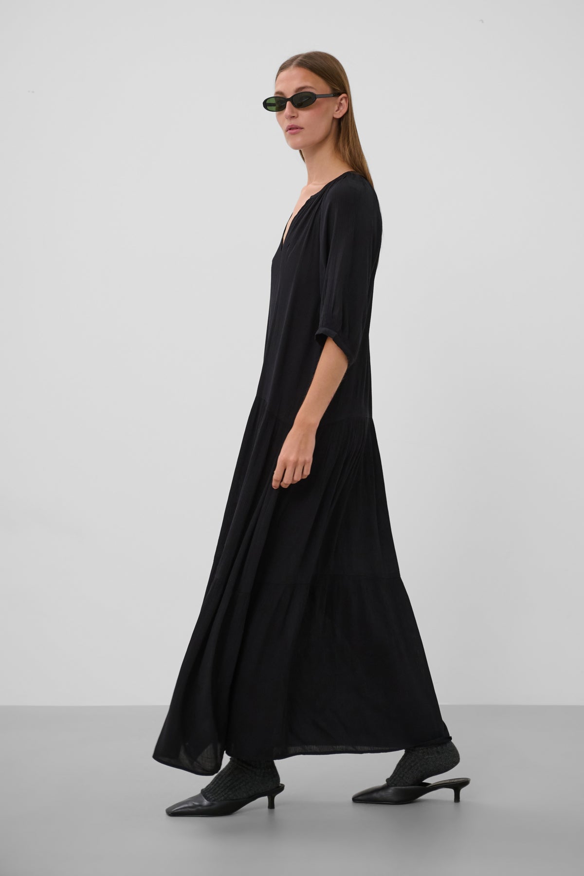 SLZaya Flowy Maxi Dress SS Svart