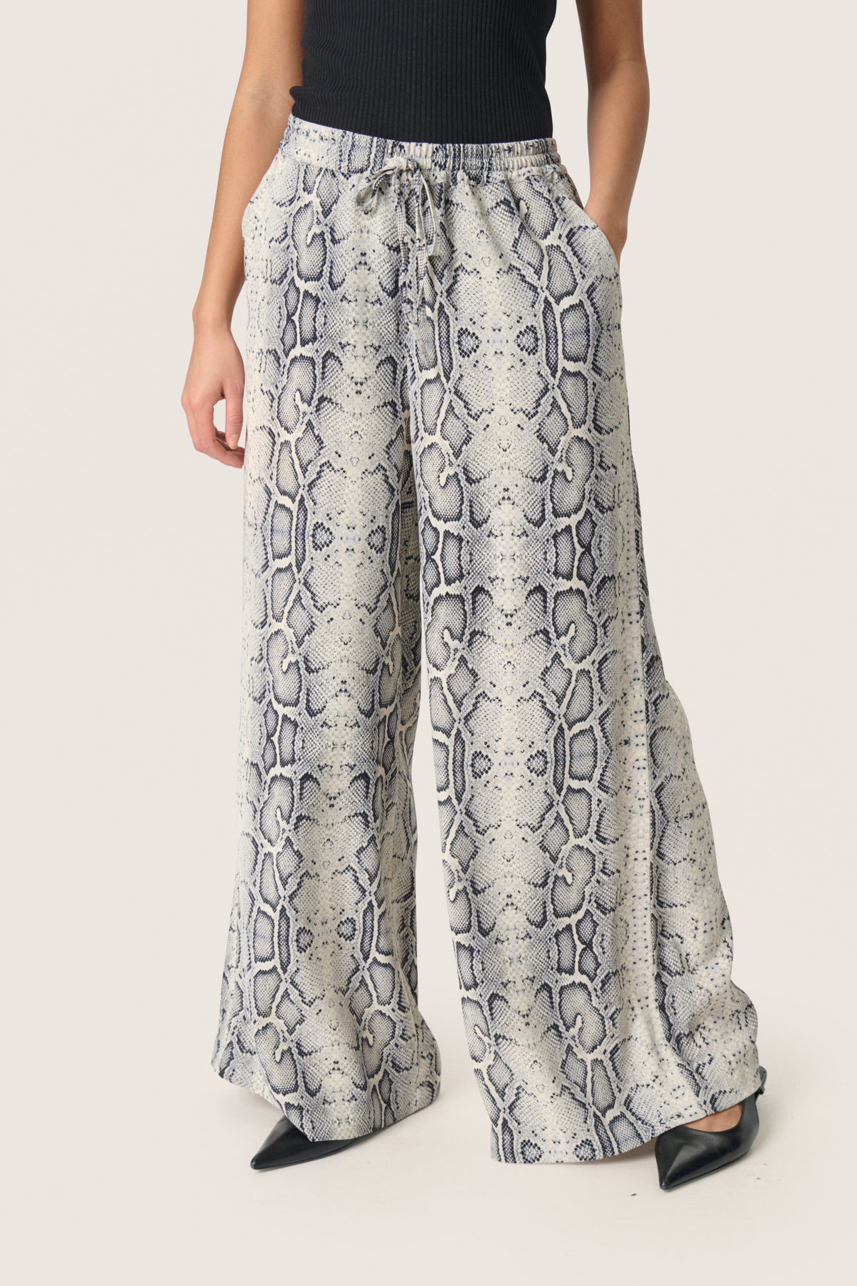 SLShirley Wide Printed Pants Grå Ormmönstrad - 30408449