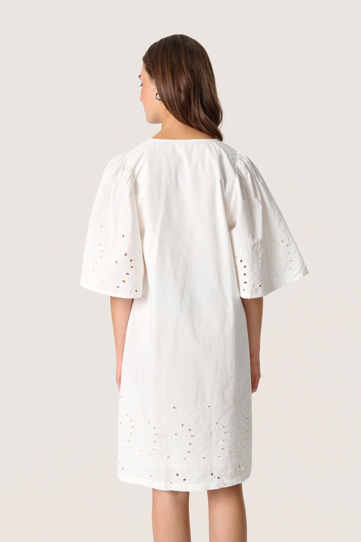 SLManja Klänning SS Broken White - 30408459