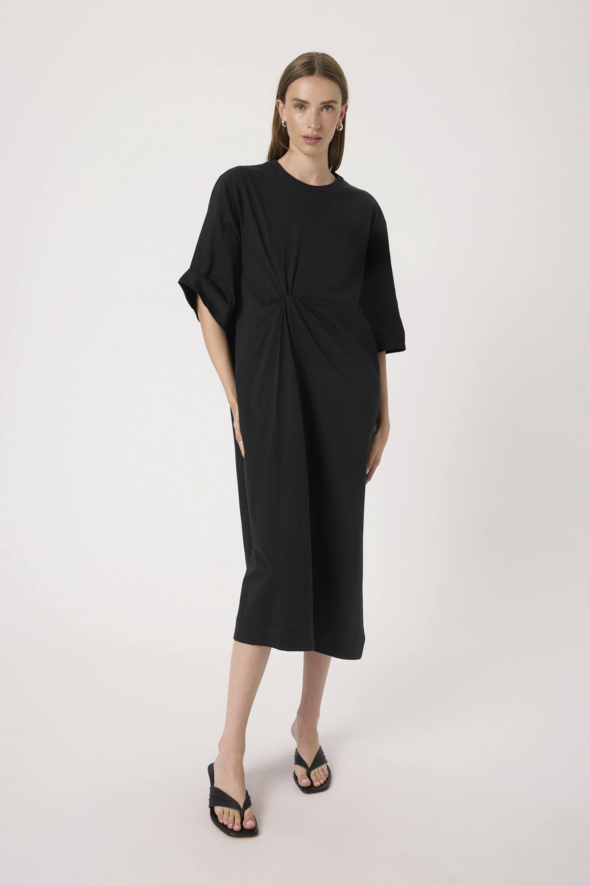 SLAeve Knot Dress Svart