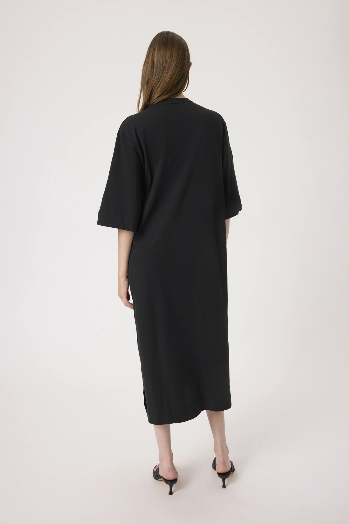 SLAeve Knot Dress Svart